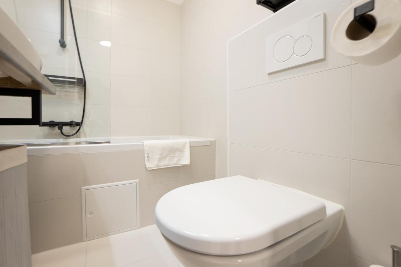Bright Stylish Apartment In A Top Location Виена Екстериор снимка